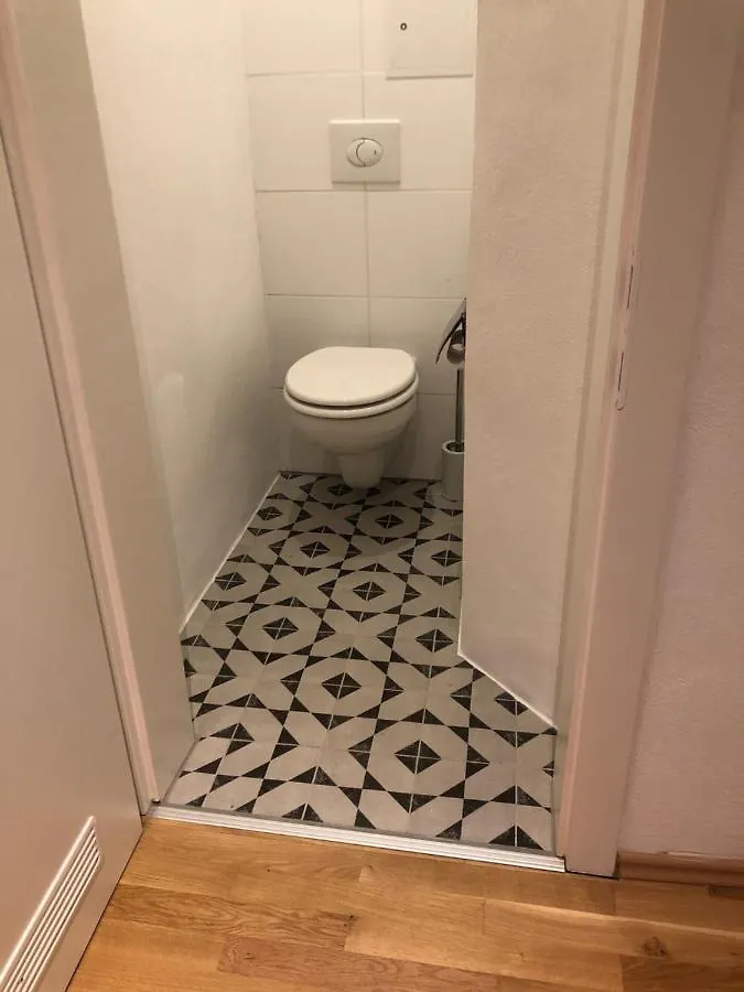 Lejlighed Grosse 4 Zimmer Wohnung. Schoenbrunn-Naehe! Wien