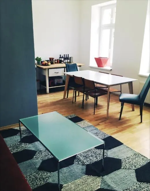 Lejlighed Grosse 4 Zimmer Wohnung. Schoenbrunn-Naehe! Wien Østrig